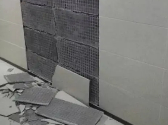 无锡市瓷砖空鼓维修公司分享下无锡市墙砖松动维修的知识